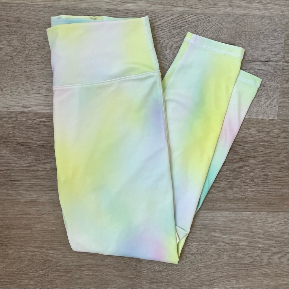 Fabletics Boost PowerHold High-Waisted 7/8 Legging, Blur/Lemon Crème - Picture 6 of 14